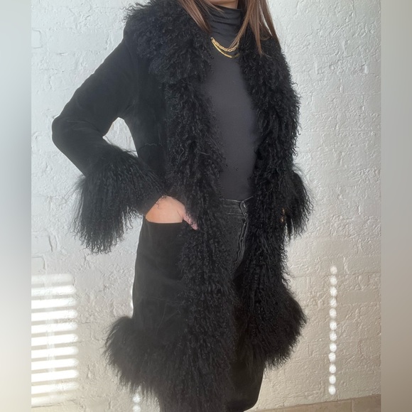 Vintage Mongolian lamb fur trim suede coat - Picture 3 of 5